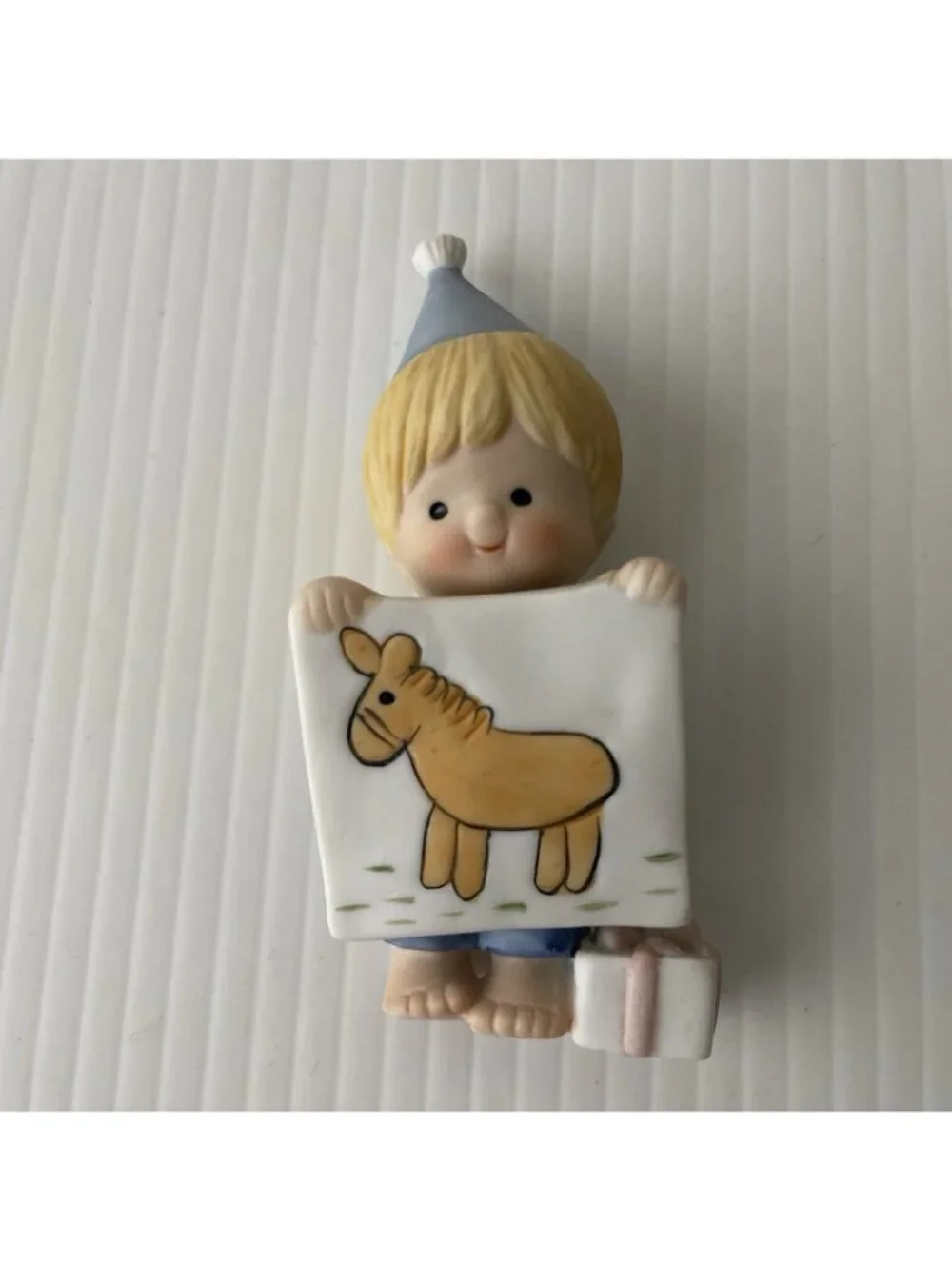 1982 Enesco Country Cousins Scooter Pin the Tail on the Donkey With Present